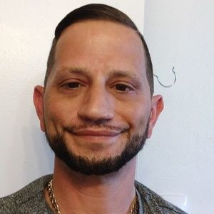 Meet your Posher, Nicholas